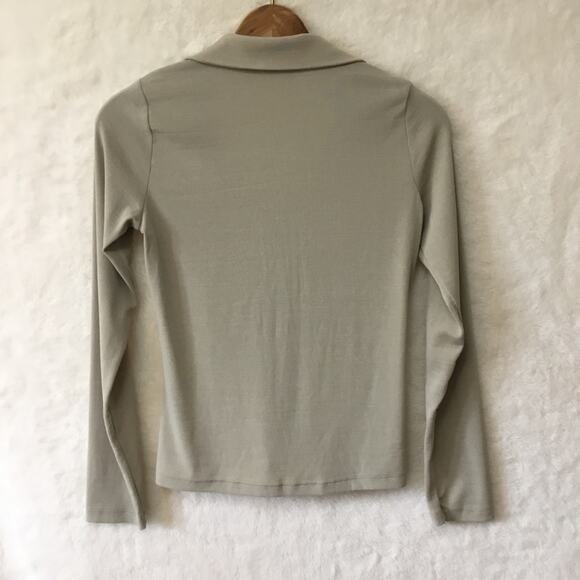 Bebe Beige Long Sleeve V-Neck Top - Picture 6 of 13